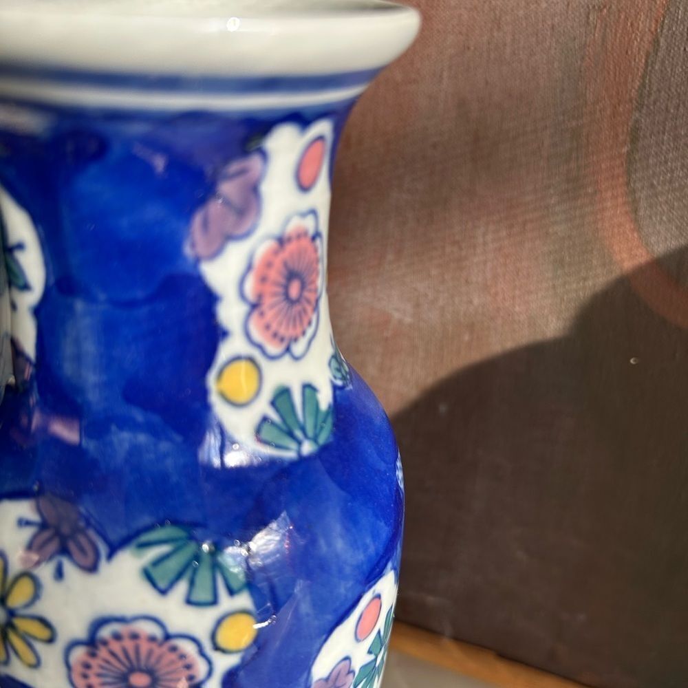 Vintage Dollarama Tall Shaped Flower Vase Blue / white - Picture 6 of 15